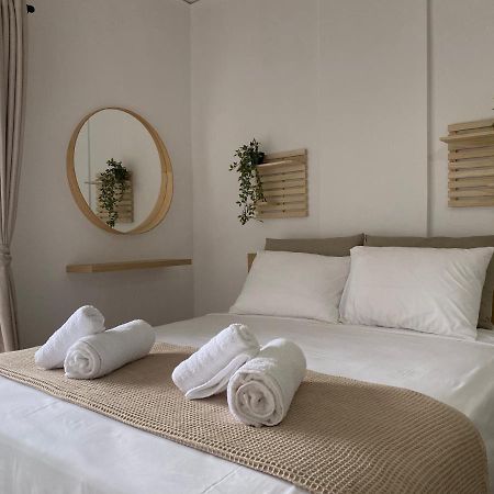 The Lemon Breeze Studio Толон Екстериор снимка